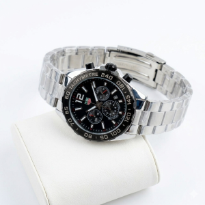 TAG Heuer Formula 1 Chronograph – Professional Series Men’s Watch