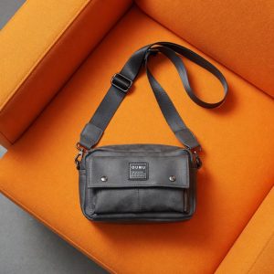 Sleek Crossbody bag